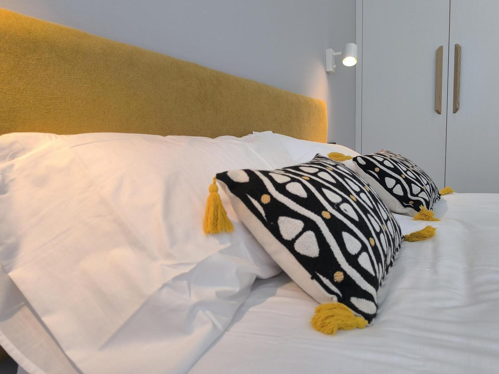 Magdalena Pleno Centro Apartment Ferrol Bagian luar foto